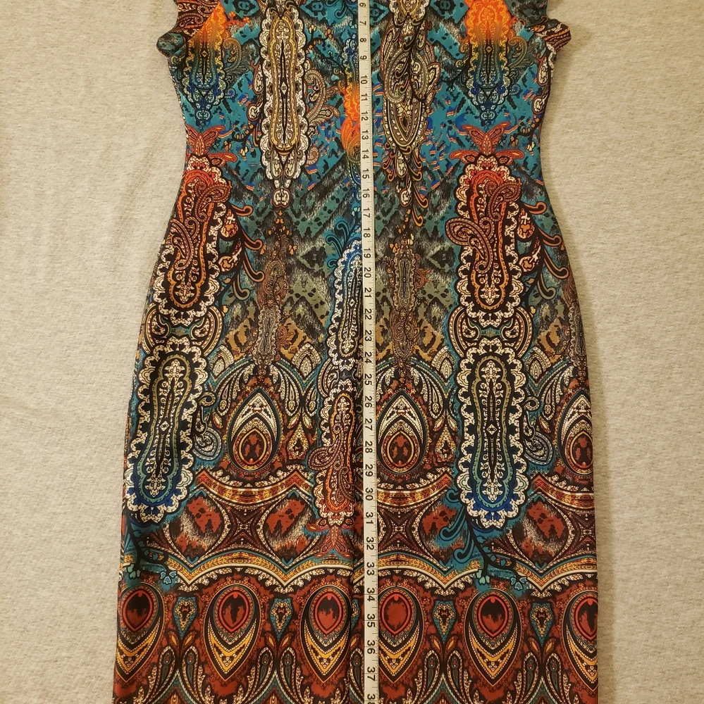 Spring dress - Picture 3 of 7